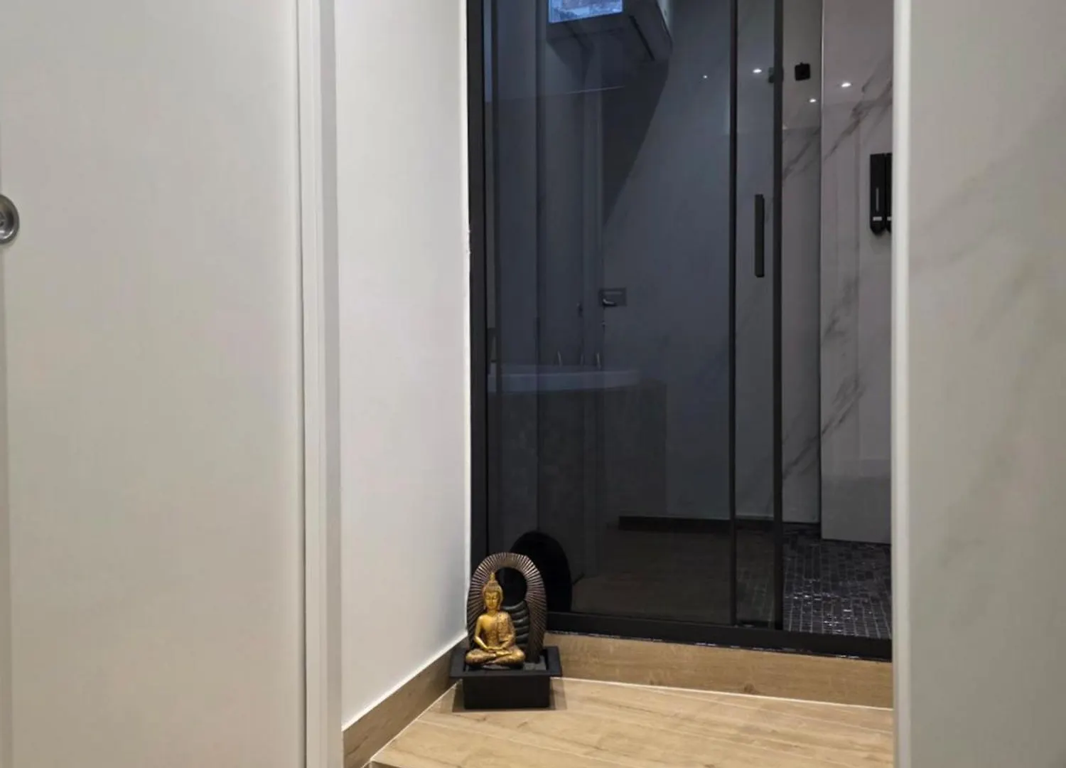 Elite Apartment Spa Catania Italia
